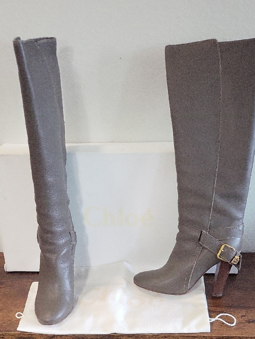 Chloe Taupe Leather Knee High Boots Gold Buckle Italy Box & Dust Bag EU 38.5/8.5 - Picture 2 of 5